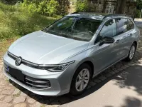 Gebraucht VW Golf VIII 150 PS (110 kW) 2024 Silber Kombi