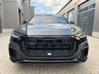Gebraucht Audi Q8 S-Line 286 PS (210 kW) 2023 Grau SUV