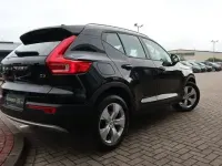 Gebraucht Volvo XC40 Momentum 150 PS (110 kW) 2019 Schwarz SUV