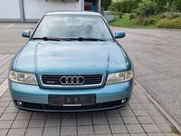Gebraucht Audi A4 125 PS (91 kW) 2000 Blau Limousine