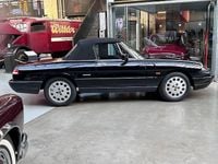 Gebraucht Alfa Romeo Spider 120 PS (88 kW) 1992 Schwarz Cabrio