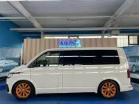 Gebraucht VW Multivan 150 PS (110 kW) 2021 Grau Van / Kleinbus