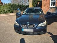 Gebraucht BMW 530 235 PS (172 kW) 2005 Blau Kombi