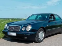 Gebraucht Mercedes E240 Elegance 170 PS (125 kW) 1997 Blau Limousine
