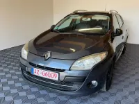 Gebraucht Renault Mégane GrandTour Luxe 131 PS (96 kW) 2010 Grau Kombi