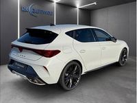 Neu Cupra Leon VZ 272 PS (200 kW) 2025 Weiß ("nevada" weiss) Limousine