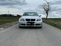 Gebraucht BMW 325 218 PS (160 kW) 2006 Limousine