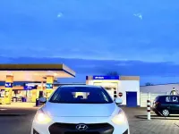 Gebraucht Hyundai i30 Classic 99 PS (72 kW) 2013 Weiß Limousine