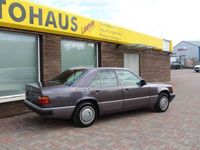 Gebraucht Mercedes E230 132 PS (97 kW) 1992 Braun Limousine