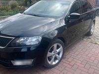 Gebraucht Skoda Rapid Active 86 PS (63 kW) 2014 Schwarz Limousine