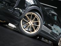 Gebraucht Porsche Cayenne Turbo E-Hybrid 740 PS (544 kW) 2025 Schwarz SUV