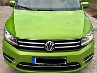 Gebraucht VW Caddy Highline 102 PS (75 kW) 2016 Grün Van / Kleinbus