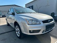 Gebraucht Ford Focus 109 PS (80 kW) 2007 Silber Kombi