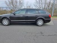 Gebraucht Skoda Superb 170 PS (125 kW) 2013 Braun Kombi