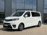 Gebraucht Toyota Proace Verso Team 177 PS (130 kW) 2019 Weiß Kombi