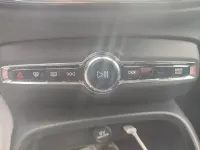 Gebraucht Volvo XC40 Momentum 156 PS (114 kW) 2018 Weiß SUV