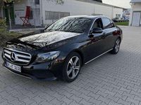 Second-hand Mercedes E200 184 CP (135 kW) 2016 Negru Berlinǎ