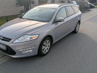 Gebraucht Ford Mondeo 140 PS (102 kW) 2012 Grau Kombi