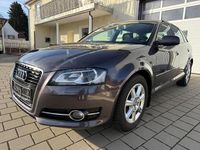 Gebraucht Audi A3 Ambiente 105 PS (77 kW) 2012 Grau Kleinwagen