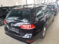 Gebraucht VW Golf VII R-line 150 PS (110 kW) 2019 Deep black perleffekt Kombi