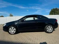 Gebraucht VW Eos 122 PS (89 kW) 2010 Schwarz Cabrio