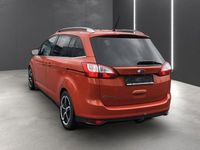 Gebraucht Ford Grand C-Max Titanium 140 PS (102 kW) 2011 Orange Van / Kleinbus