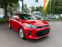 Gebraucht Kia Rio DREAM-TEAM Edition 84 PS (61 kW) 2017 Rot Limousine
