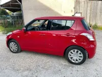 Gebraucht Suzuki Swift 94 PS (69 kW) 2012 Rot Kleinwagen