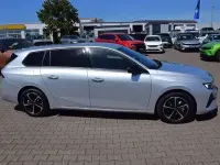 Gebraucht Opel Astra 131 PS (96 kW) 2024 Silber Kleinwagen