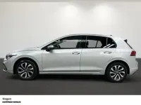 Gebraucht VW Golf VIII Active 150 PS (110 kW) 2023 Silber Limousine