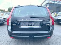 Gebraucht Volvo V50 114 PS (83 kW) 2011 Black stone Kombi