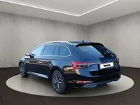 Gebraucht Skoda Superb 200 PS (147 kW) 2023 Blackmagic perleffekt Kombi