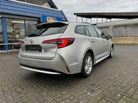 Gebraucht Toyota Corolla Team 116 PS (85 kW) 2019 Silber Kombi