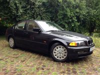 Gebraucht BMW 320 136 PS (100 kW) 2000 Schwarz metallic Limousine