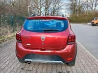 Gebraucht Dacia Sandero Stepway 90 PS (66 kW) 2019 Rot Limousine