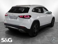 Gebraucht Mercedes GLA180 Progressive 136 PS (100 kW) 2021 Unilack polarweiß SUV
