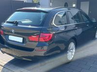 Gebraucht BMW 520 184 PS (135 kW) 2013 Grau Kombi