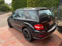Gebraucht Mercedes ML300 204 PS (150 kW) 2010 Schwarz SUV