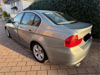 Gebraucht BMW 325 218 PS (160 kW) 2005 Grau Limousine
