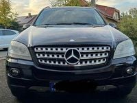 Gebraucht Mercedes ML320 224 PS (164 kW) 2007 Schwarz SUV