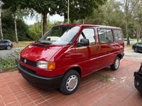 Second-hand VW T4 77 CP (56 kW) 1992 Roșu Van