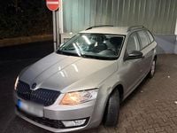 Gebraucht Skoda Octavia 105 PS (77 kW) 2014 Kleinwagen