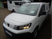 Gebraucht Peugeot Partner 131 PS (96 kW) 2025 Weiß (kaolin weiß) Van / Kleinbus