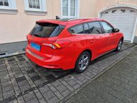 Gebraucht Ford Focus Cool & Connect 150 PS (110 kW) 2018 Rot Kombi