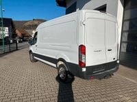 Gebraucht Ford Transit 136 PS (100 kW) 2018 Weiß Limousine