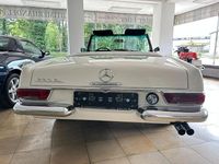 Gebraucht Mercedes 230 150 PS (110 kW) 1966 Weiß Cabrio