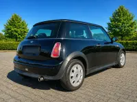 Gebraucht Mini Cooper 90 PS (66 kW) 2003 Schwarz Kleinwagen