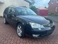 Usado Ford Mondeo Ghia 145 CV (106 kW) 2003 Negro Familiar