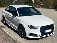 Gebraucht Audi A3 Sport 190 PS (139 kW) 2019 Weiß Limousine
