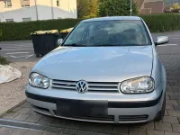 Gebraucht VW Golf III 100 PS (73 kW) 1999 Silber Kleinwagen